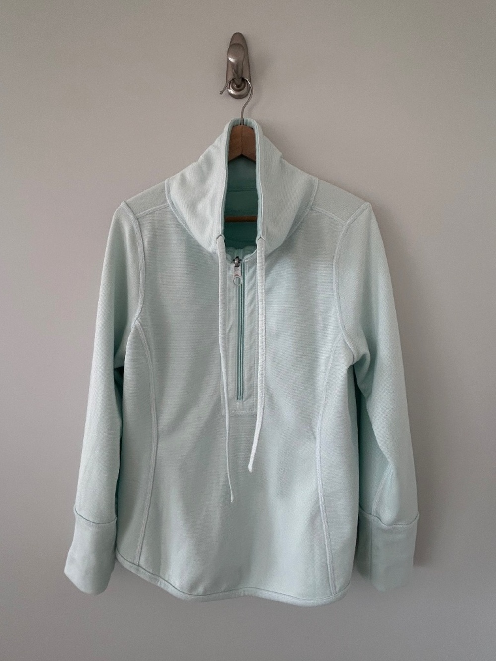 Tommy Bahama 1/2 Zip Reversible Sweatshirt in Heathered Mint/Mint Stripe Sz L